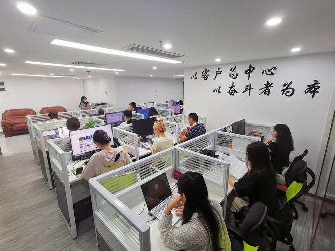 盛娟,公司经营范围包括:商务信息咨询服务;企业管理咨询